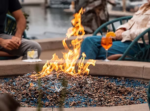 From intimate receptions to curated dinners, every detail can be designed around your goals.